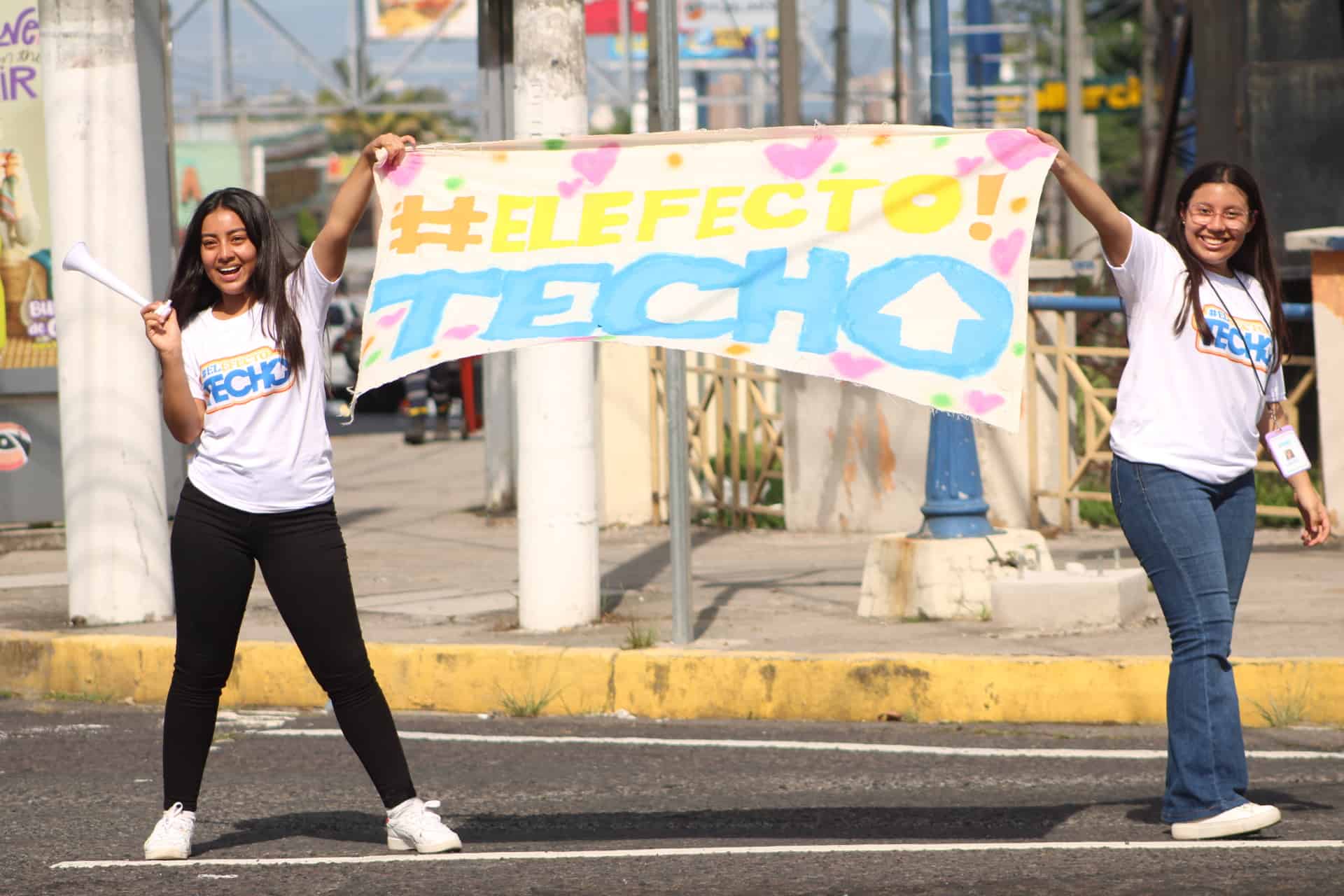 La población salvadoreña se sumó a #ElEfectoTECHO en la Colecta 2023